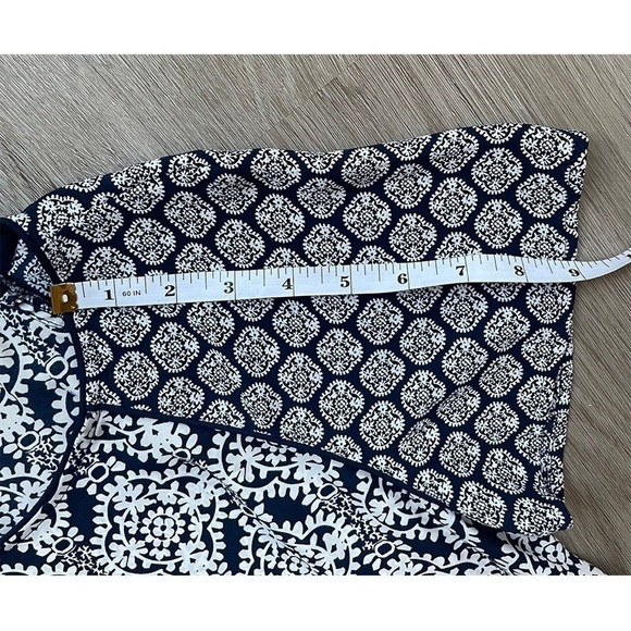 Ann Taylor LOFT Damask Fluid Tee - Picture 10 of 11